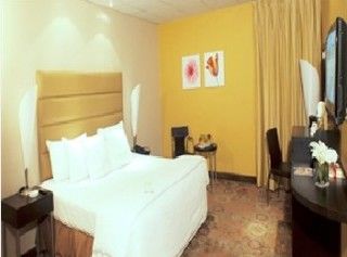 Crom Express Airport Hotel - Jeddah Bagian luar foto